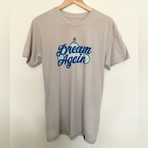 Ocean and Sea “Dream Again” Tee